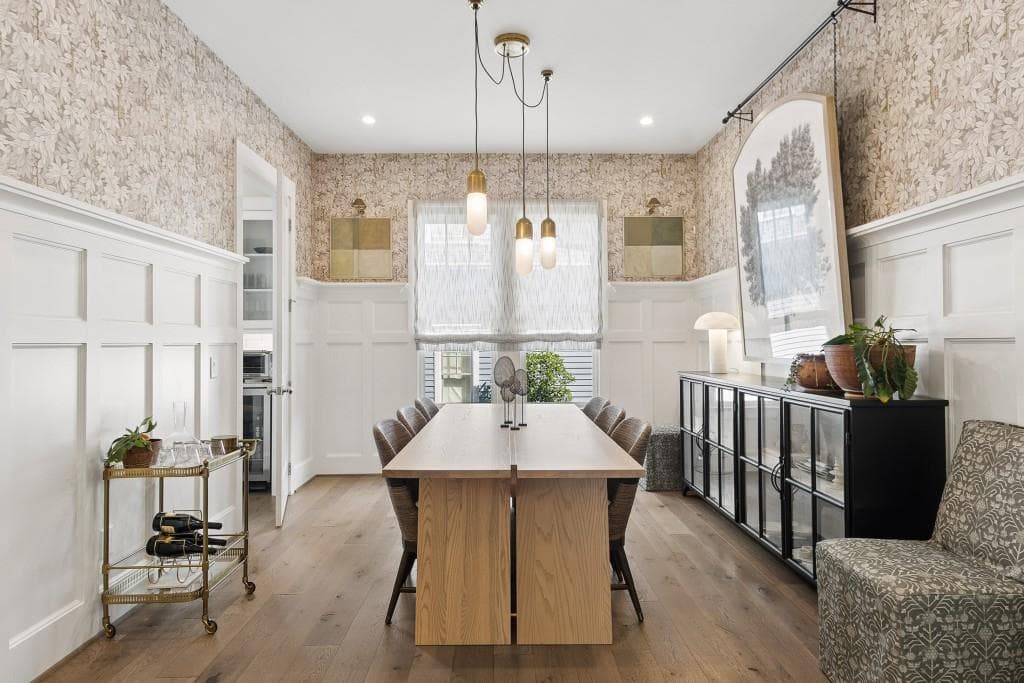 5 bedroom, 5 bathroom, 3,825 sq ft single family residence for sale at 204 Haralson Lane, Atlanta, GA 30307 — photo 8