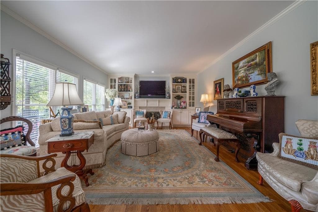 5 bedroom, 5 bathroom, 4,490 sq ft single family residence for sale at 7 Sterling Court, Cartersville, GA 30120 — photo 9
