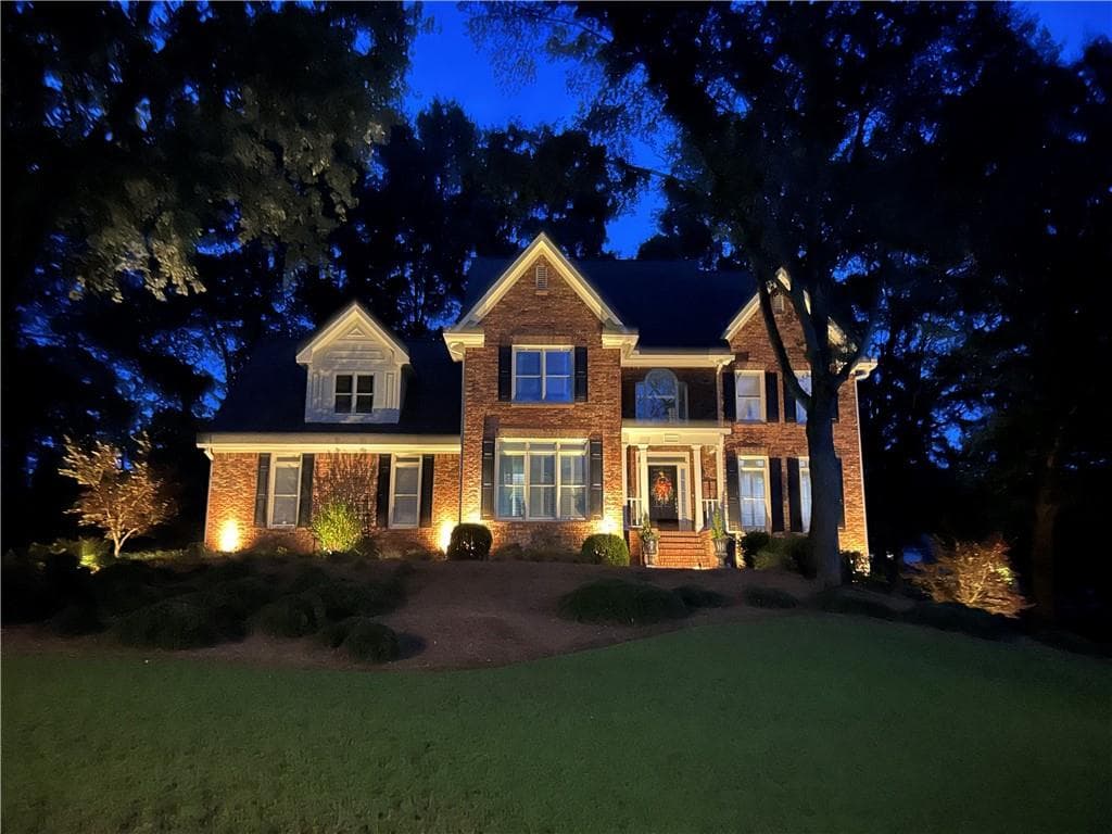 5 bedroom, 5 bathroom, 4,490 sq ft single family residence for sale at 7 Sterling Court, Cartersville, GA 30120 — photo 2
