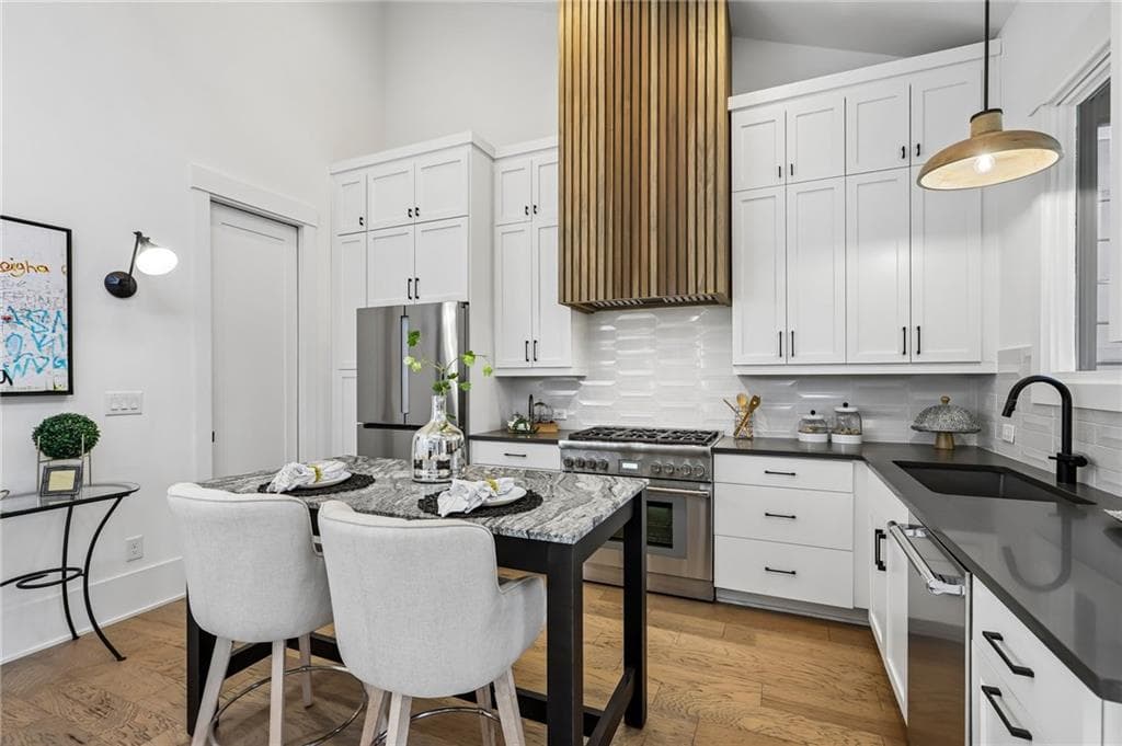 2 bedroom, 2 bathroom, 1,328 sq ft townhouse for sale at 10858 Serenbe Lane, Chattahoochee Hills, GA 30268 — photo 6