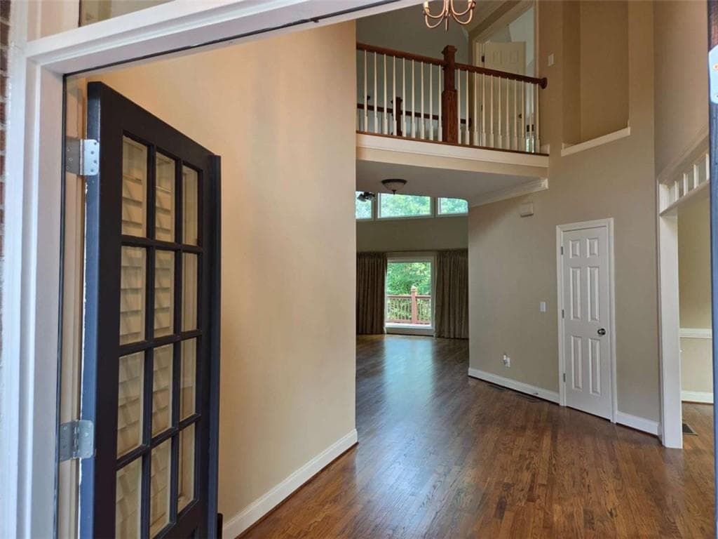 6 bedroom, 6 bathroom, 5,066 sq ft single family residence for sale at 2109 Walnut Creek Trail NW, Kennesaw, GA 30152 — photo 3