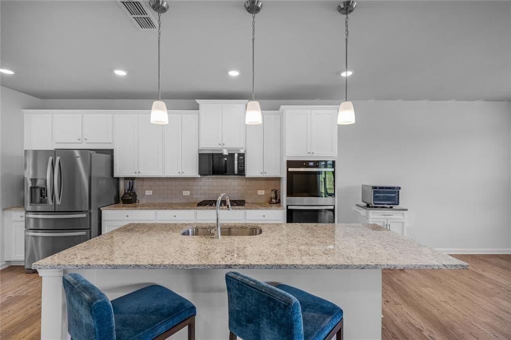 5 bedroom, 4 bathroom, 3,403 sq ft single family residence for rent at 249 Arwen Drive, Mcdonough, GA 30252 for $4,000 a month — photo 6