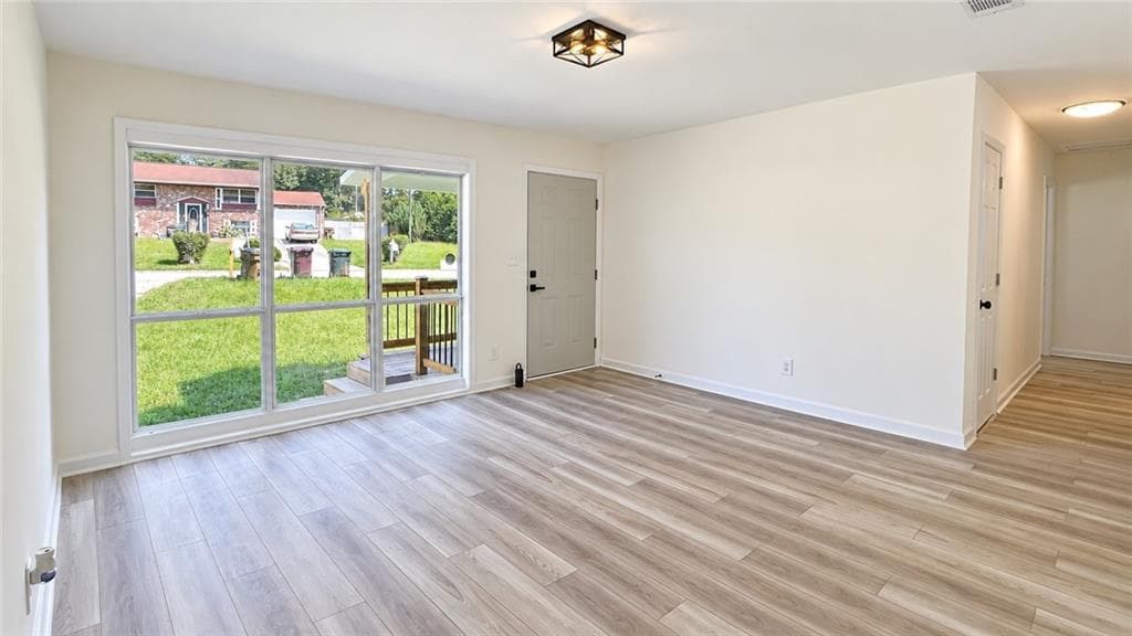 4 bedroom, 3 bathroom, 1,917 sq ft single family residence for sale at 1464 Willow Drive, Riverdale, GA 30296 — photo 10