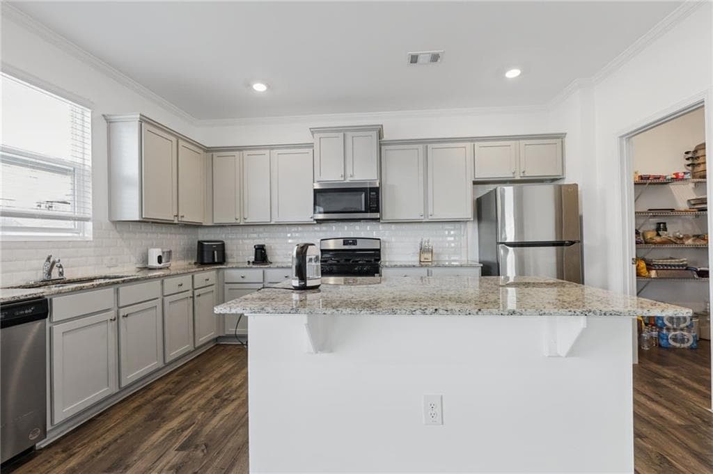 5 bedroom, 3 bathroom, 2,870 sq ft single family residence for sale at 642 Quail Pass, Dawsonville, GA 30534 — photo 6