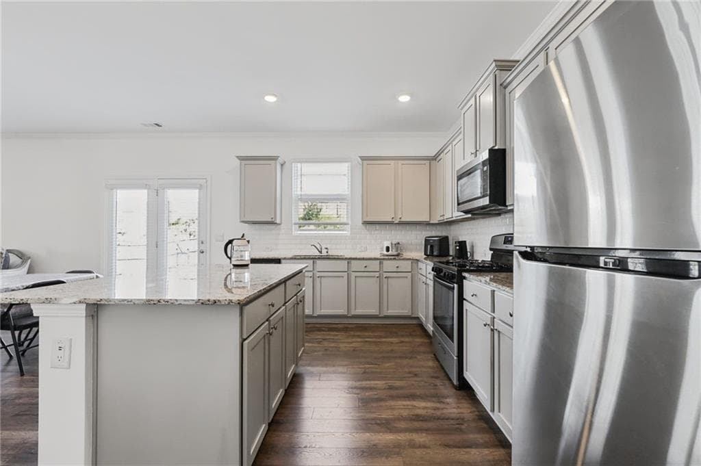5 bedroom, 3 bathroom, 2,870 sq ft single family residence for sale at 642 Quail Pass, Dawsonville, GA 30534 — photo 8