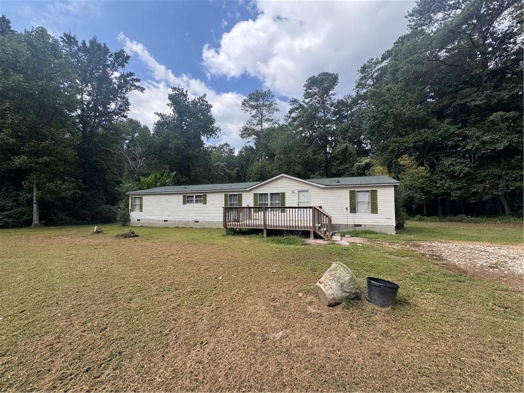 4 bedroom, 2 bathroom, 2,072 sq ft single family residence for sale at 435 Blueberry Lane, Winder, GA 30680