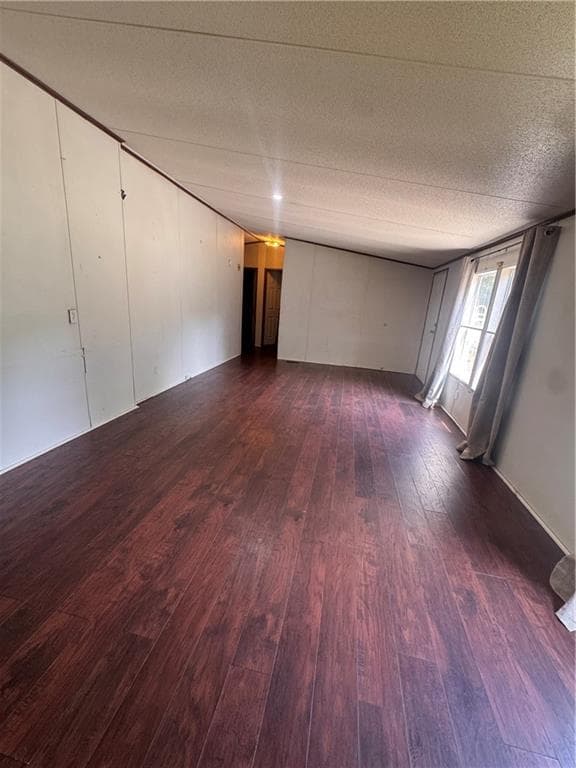4 bedroom, 2 bathroom, 2,072 sq ft single family residence for sale at 435 Blueberry Lane, Winder, GA 30680 — photo 3