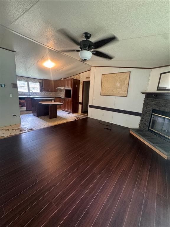 4 bedroom, 2 bathroom, 2,072 sq ft single family residence for sale at 435 Blueberry Lane, Winder, GA 30680 — photo 8