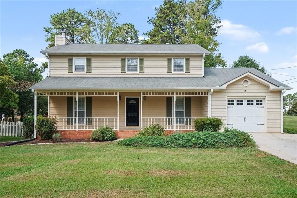 3 bedroom, 3 bathroom, 1,610 sq ft single family residence for sale at 1160 Golfview Terrace, Monroe, GA 30655