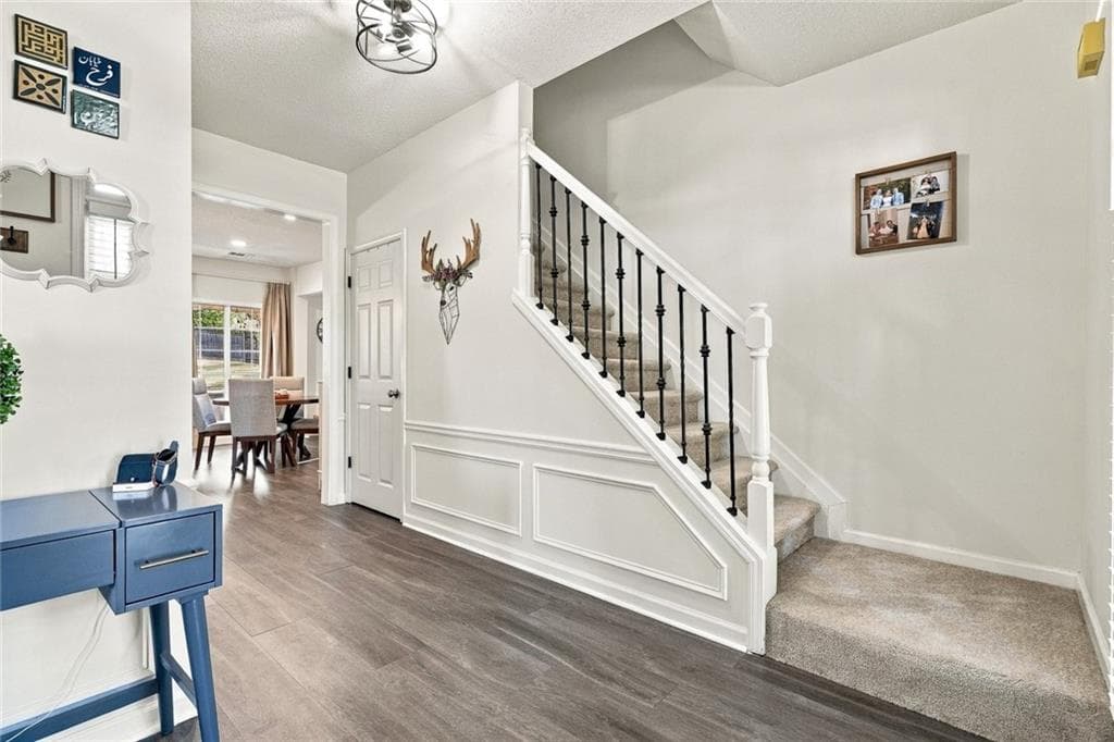 4 bedroom, 3 bathroom, 2,160 sq ft single family residence for sale at 3435 Lakeheath Drive, Cumming, GA 30041 — photo 5