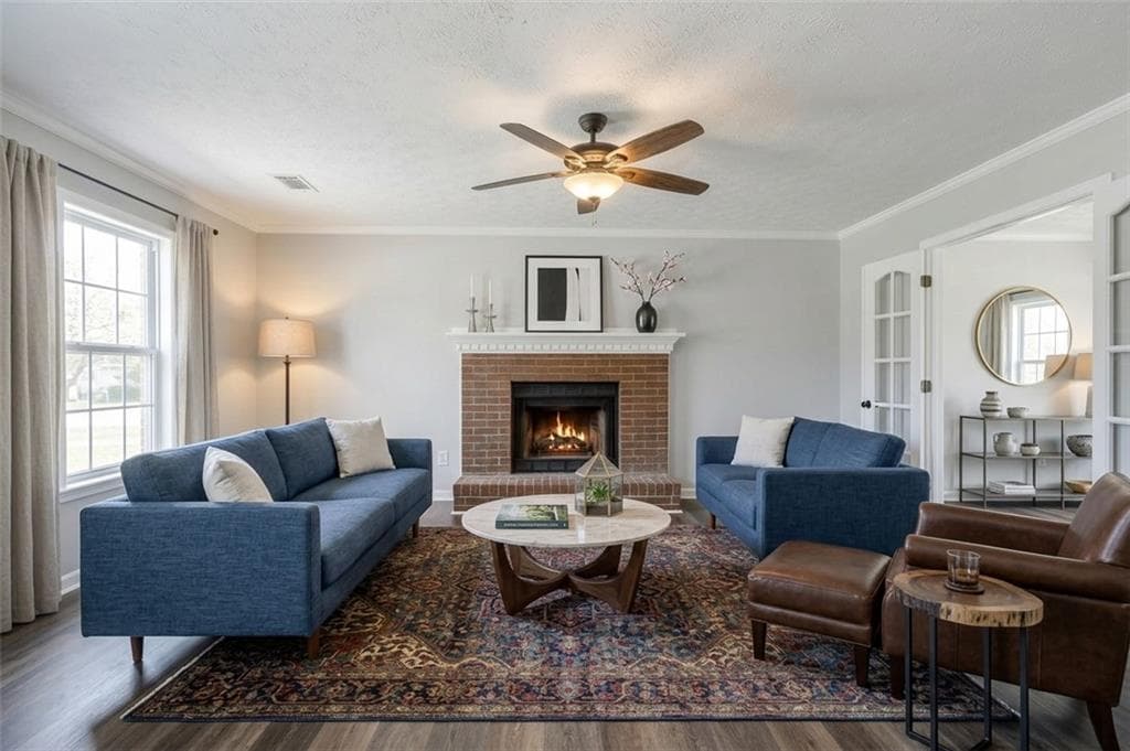 3 bedroom, 3 bathroom, 2,453 sq ft single family residence for sale at 1410 Willow Bend Drive, Snellville, GA 30078 — photo 4