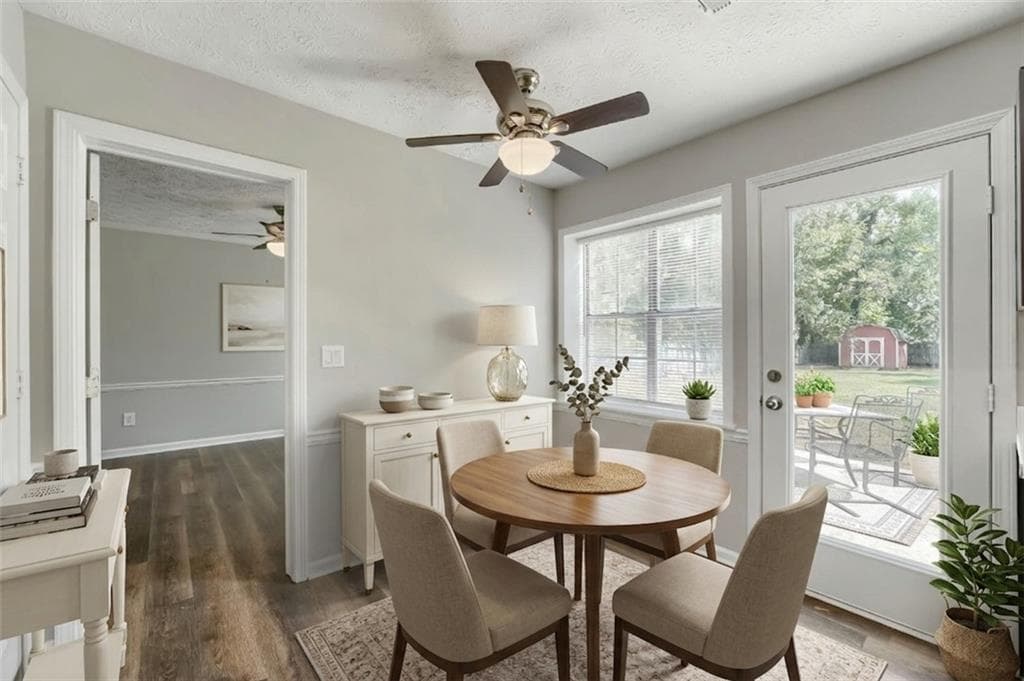 3 bedroom, 3 bathroom, 2,453 sq ft single family residence for sale at 1410 Willow Bend Drive, Snellville, GA 30078 — photo 9