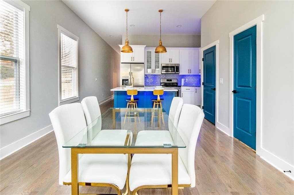 3 bedroom, 3 bathroom, 2,070 sq ft single family residence for sale at 975 Welch Street, Atlanta, GA 30310 — photo 5