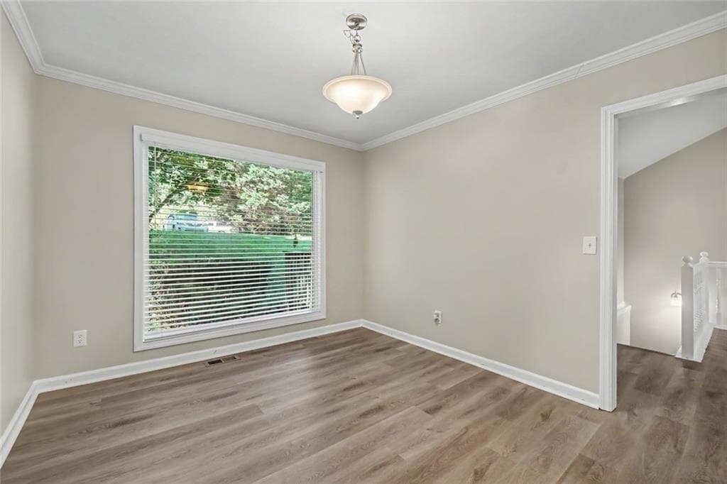 3 bedroom, 2 bathroom, 2,264 sq ft single family residence for sale at 823 Moonlit Lane, Acworth, GA 30102 — photo 6