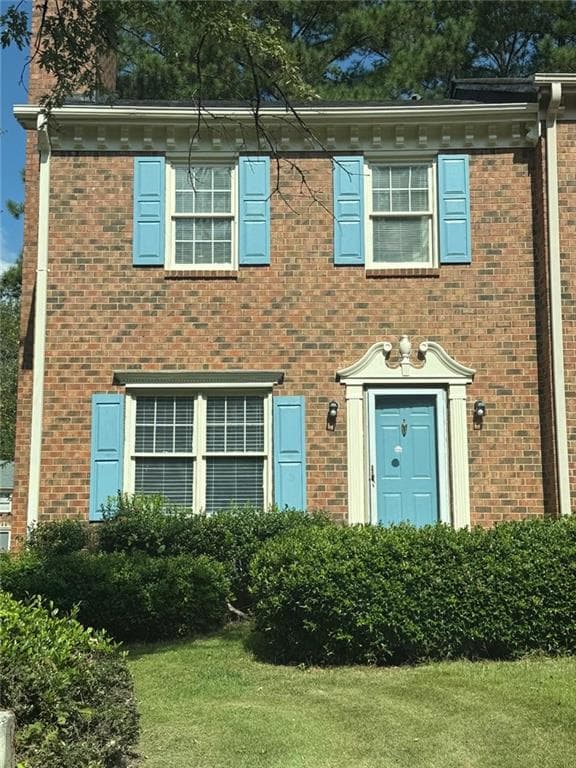 2 bedroom, 3 bathroom, 1,360 sq ft townhouse for rent at 579 Hambrick Square, Stone Mountain, GA 30083 for $1,795 a month — photo 1 of 19