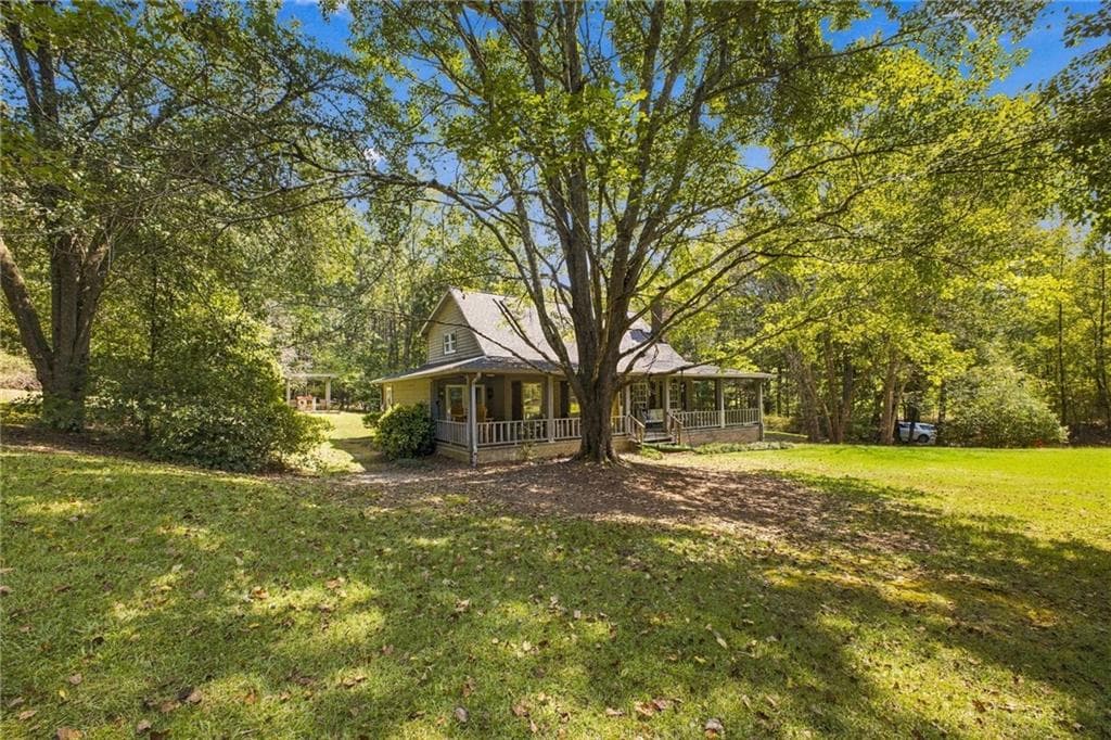 4 bedroom, 3 bathroom, 2,100 sq ft single family residence for sale at 148 Lavender Road, Rome, GA 30165 — photo 2