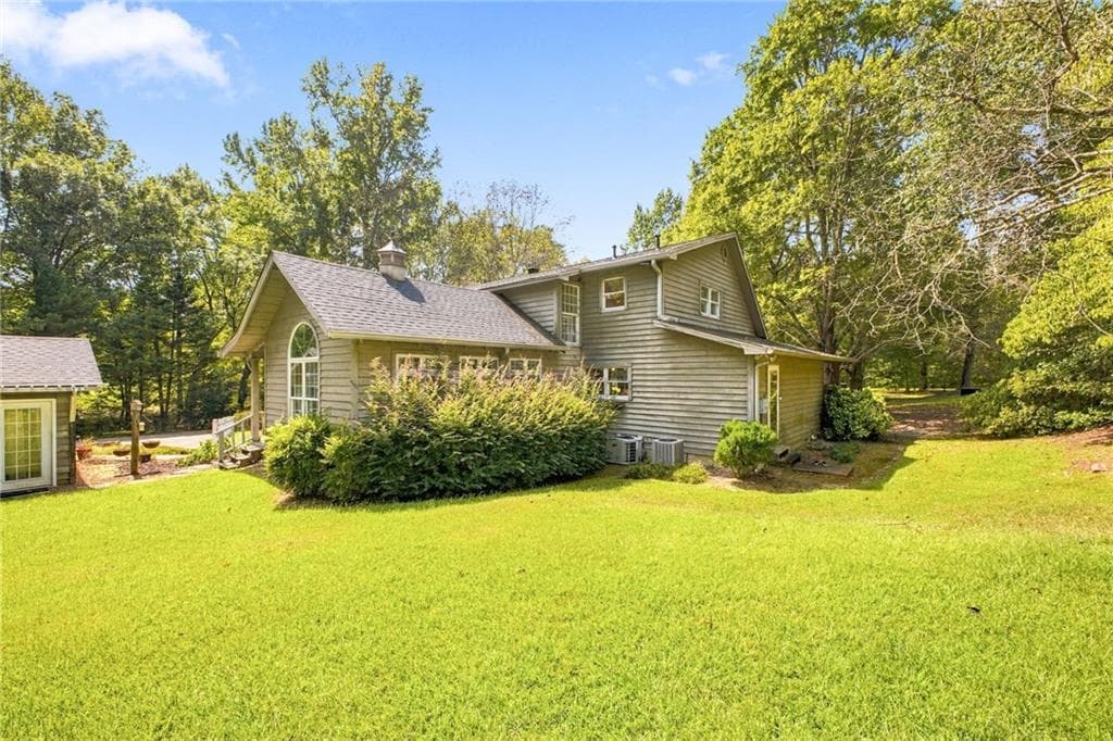 4 bedroom, 3 bathroom, 2,100 sq ft single family residence for sale at 148 Lavender Road, Rome, GA 30165 — photo 3