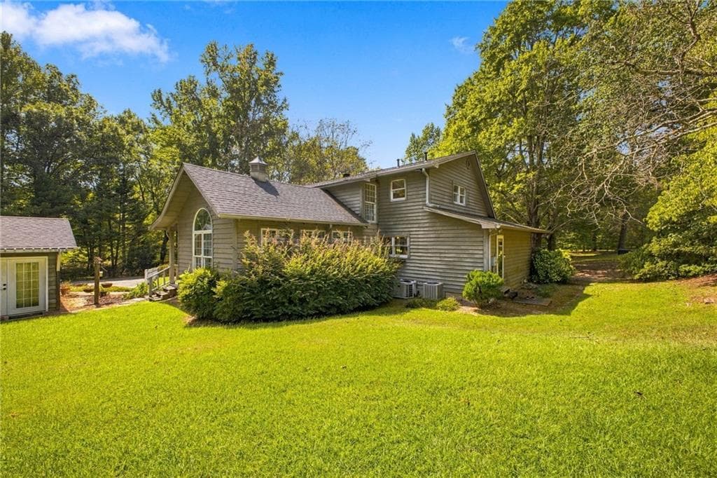 4 bedroom, 3 bathroom, 2,100 sq ft single family residence for sale at 148 Lavender Road, Rome, GA 30165 — photo 8