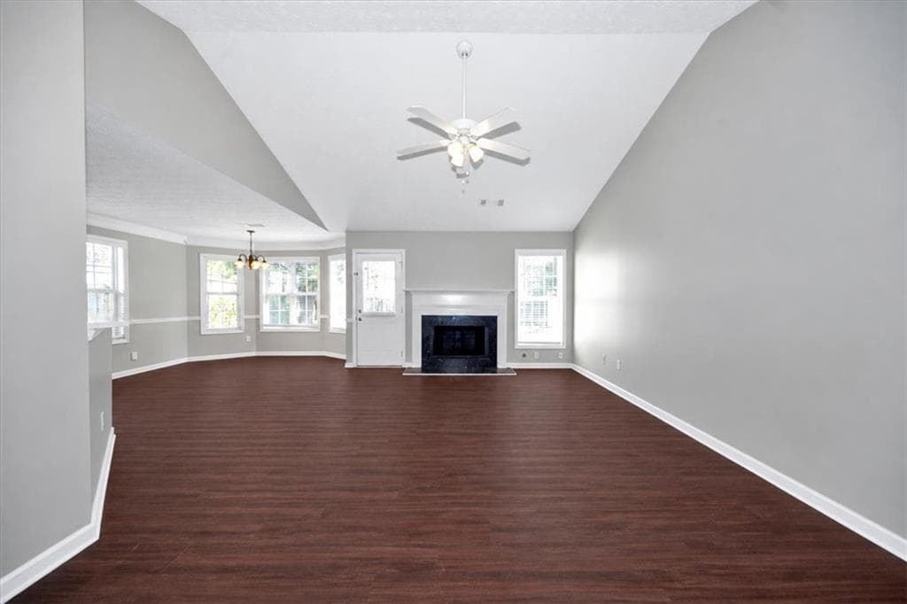 3 bedroom, 3 bathroom, 1,587 sq ft single family residence for sale at 1129 Olde Hinge Way, Snellville, GA 30078 — photo 7