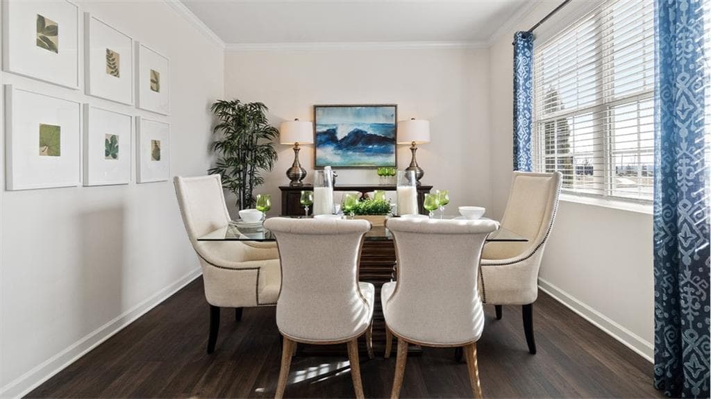 5 bedroom, 3 bathroom, 2,556 sq ft single family residence for sale at 6716 Scarlet Oak Way, Flowery Branch, GA 30542 — photo 5