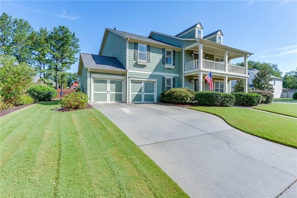 5 bedroom, 4 bathroom, 3,771 sq ft single family residence under contract at 6179 Baybrook Trace, Hoschton, GA 30548 — photo 2