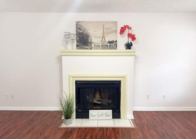 3 bedroom, 3 bathroom, 1,372 sq ft single family residence for sale at 358 Summit Lane, Riverdale, GA 30274 — photo 3