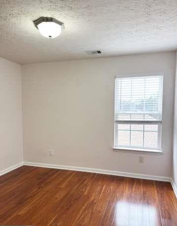 3 bedroom, 3 bathroom, 1,372 sq ft single family residence for sale at 358 Summit Lane, Riverdale, GA 30274 — photo 10