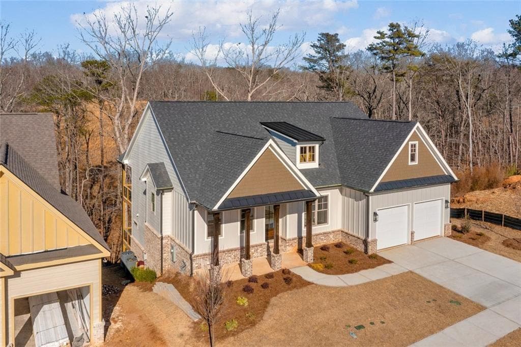 4 bedroom, 4 bathroom, 3,393 sq ft single family residence for sale at 7054 Hammock Trail, Gainesville, GA 30506 — photo 2