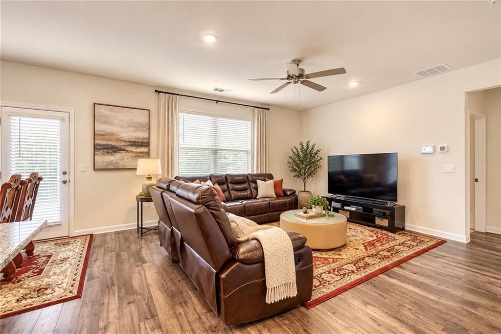 5 bedroom, 3 bathroom, 2,535 sq ft single family residence for rent at 1453 Autumn Wind Drive, Dacula, GA 30019 for $3,100 a month — photo 4