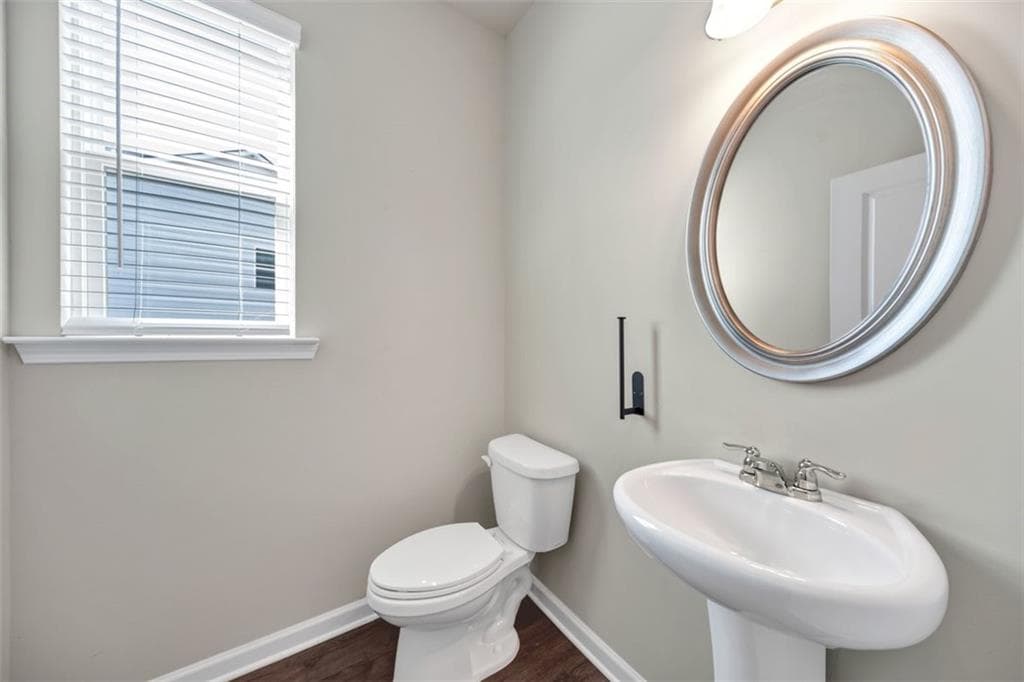 3 bedroom, 3 bathroom, 2,331 sq ft single family residence for sale at 332 ENDEAVOR Drive, Jonesboro, GA 30238 — photo 9
