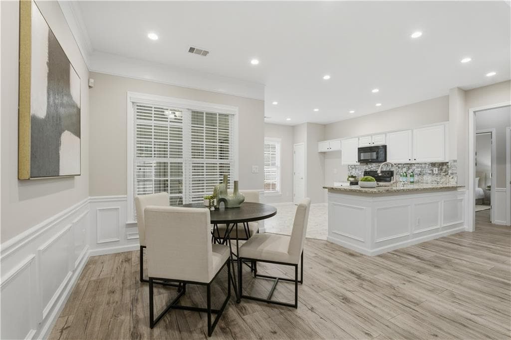 3 bedroom, 3 bathroom, 1,948 sq ft single family residence for sale at 4245 Prince Charles Drive, Duluth, GA 30097 — photo 8
