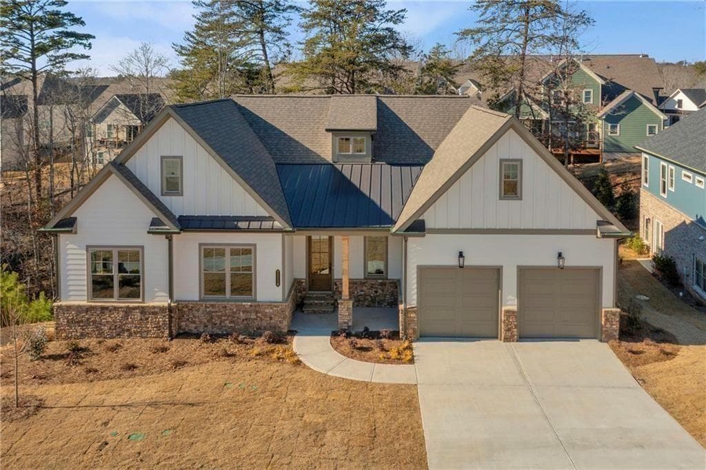 4 bedroom, 4 bathroom, 3,016 sq ft single family residence for sale at 7114 Nightfall Lane, Gainesville, GA 30506 — photo 4