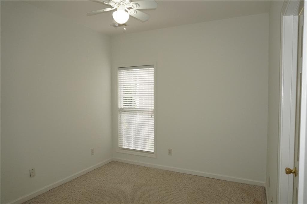 3 bedroom, 2 bathroom, 1,762 sq ft single family residence for sale at 2219 Alnwick Drive, Duluth, GA 30096 — photo 8
