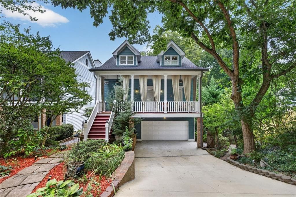 5 bedroom, 4 bathroom, 3,300 sq ft single family residence for sale at 928 Delmar Avenue, Atlanta, GA 30316 — photo 2