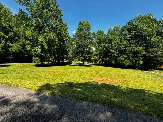 3 bedroom, 2 bathroom, 1,674 sq ft single family residence for sale at 116 Valley View Drive, Maysville, GA 30558 — photo 6
