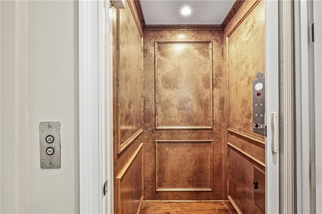 3 bedroom, 5 bathroom, 3,884 sq ft single family residence for sale at 512 A Rankin Street, Atlanta, GA 30308 — photo 4