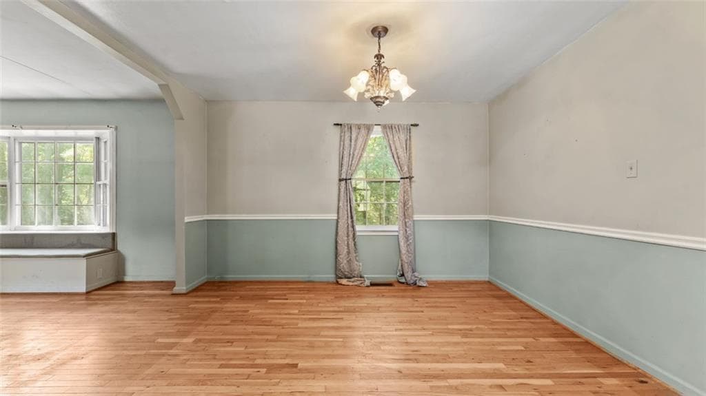 3 bedroom, 2 bathroom, 1,912 sq ft single family residence under contract at 1410 Chulio Road, Rome, GA 30161 — photo 4