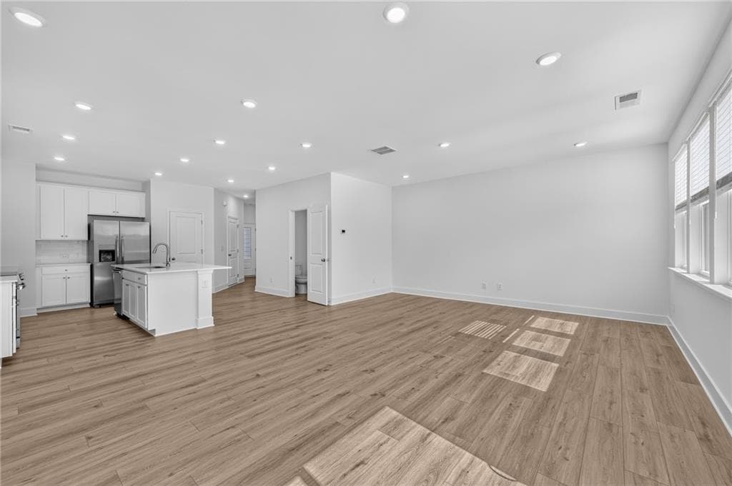 3 bedroom, 3 bathroom, 1,825 sq ft townhouse for rent at 538 East Rope Mill Rd, Holly Springs, GA 30115 for $2,475 a month — photo 2