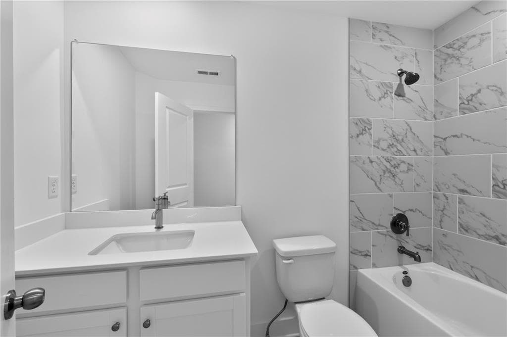 3 bedroom, 3 bathroom, 1,825 sq ft townhouse for rent at 538 East Rope Mill Rd, Holly Springs, GA 30115 for $2,475 a month — photo 7