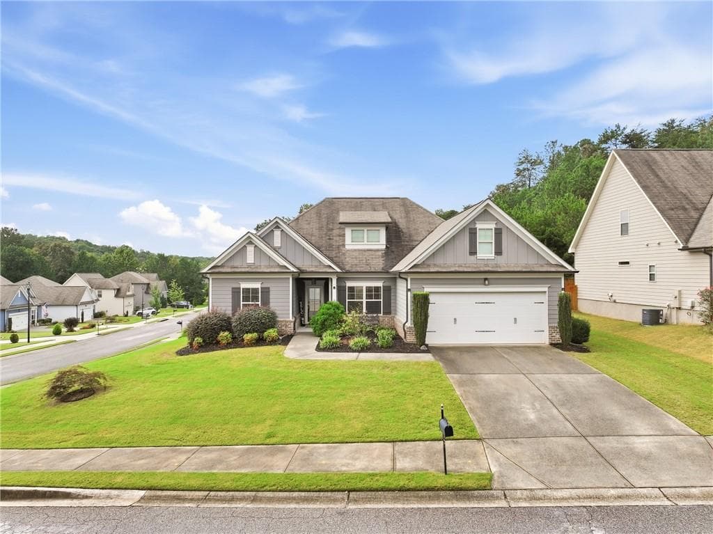 3 bedroom, 2 bathroom, 1,559 sq ft single family residence for sale at 17 Hartwell Lane, Dawsonville, GA 30534