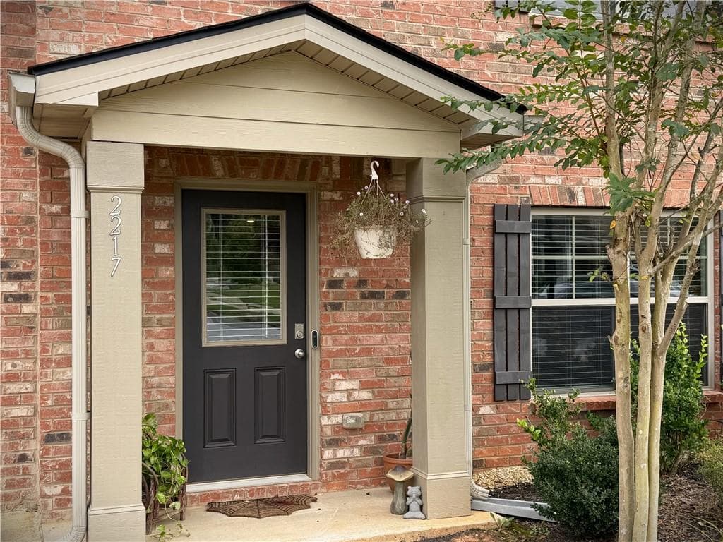 4 bedroom, 3 bathroom, 2,174 sq ft single family residence for sale at 2217 Gateway Trail, Ellenwood, GA 30294 — photo 3
