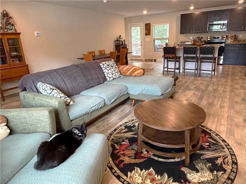 4 bedroom, 3 bathroom, 2,174 sq ft single family residence for sale at 2217 Gateway Trail, Ellenwood, GA 30294 — photo 7