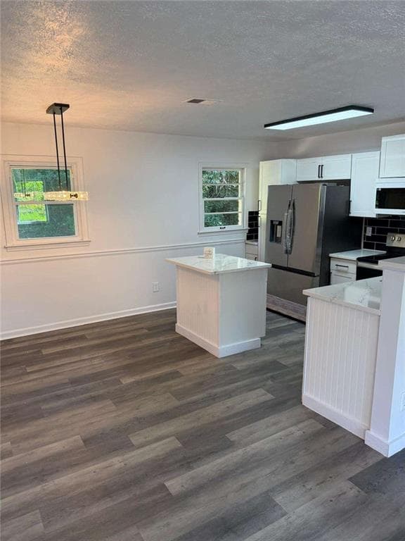 3 bedroom, 2 bathroom, 1,075 sq ft single family residence for sale at 3570 Briar Drive, Lithia Springs, GA 30122 — photo 4