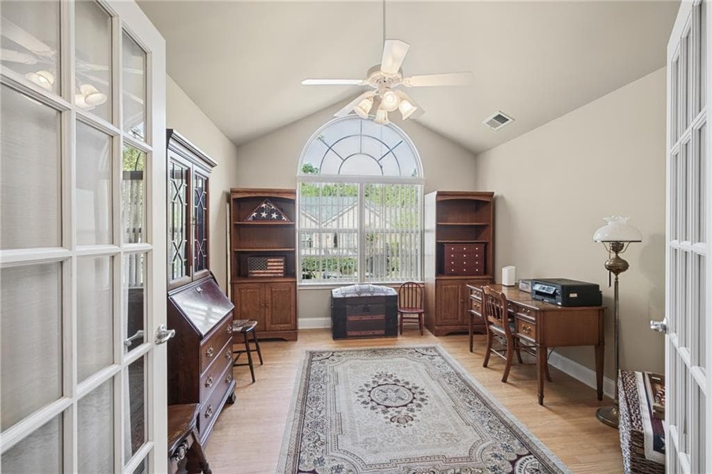 2 bedroom, 2 bathroom, 1,712 sq ft condominium for sale at 5316 Stone Village Circle, Kennesaw, GA 30152 — photo 5