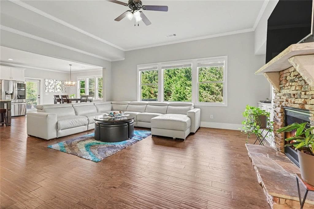 7 bedroom, 5 bathroom, 5,498 sq ft single family residence for rent at 9035 Sunbury Place, Cumming, GA 30041 for $4,950 a month — photo 8