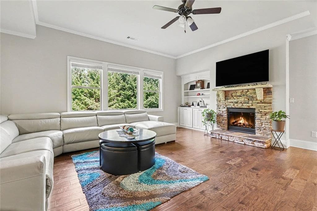 7 bedroom, 5 bathroom, 5,498 sq ft single family residence for rent at 9035 Sunbury Place, Cumming, GA 30041 for $4,950 a month — photo 10