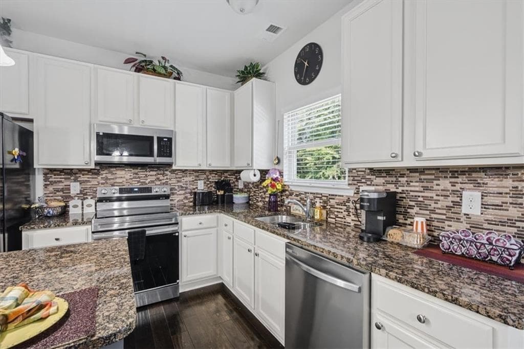4 bedroom, 4 bathroom, 2,064 sq ft townhouse under contract at 4192 Integrity Way, Powder Springs, GA 30127 — photo 10