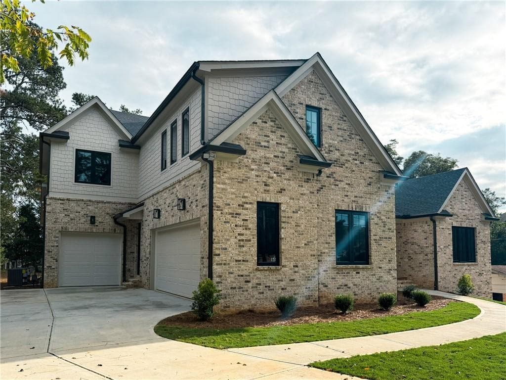 7 bedroom, 8 bathroom, 6,780 sq ft single family residence for sale at 3700 Robinson Road NE, Marietta, GA 30068 — photo 2