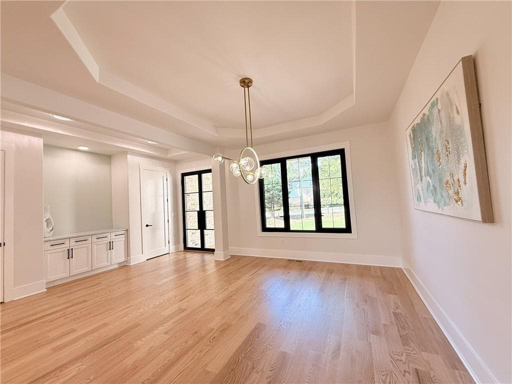 7 bedroom, 8 bathroom, 6,780 sq ft single family residence for sale at 3700 Robinson Road NE, Marietta, GA 30068 — photo 7
