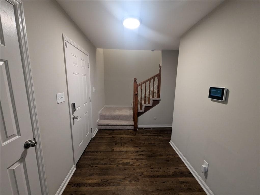 3 bedroom, 3 bathroom, 1,568 sq ft single family residence for rent at 1611 Creek Pond Cove, Decatur, GA 30032 for $2,350 a month — photo 6